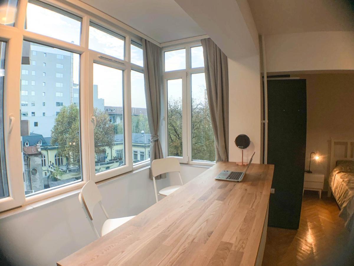Luterana Studio Apartment ブカレスト エクステリア 写真